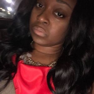 Meet your Posher, Jasmine